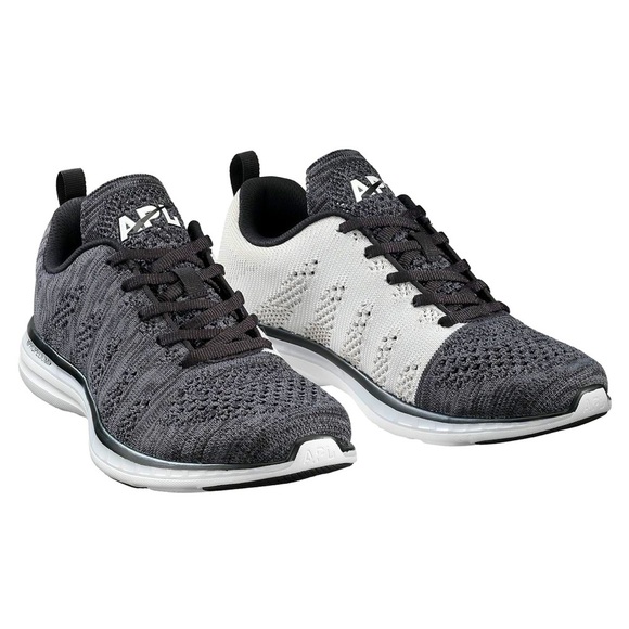 APL Shoes - Women’s APL Techloom Pro Stretch knit sneakers- Size 8